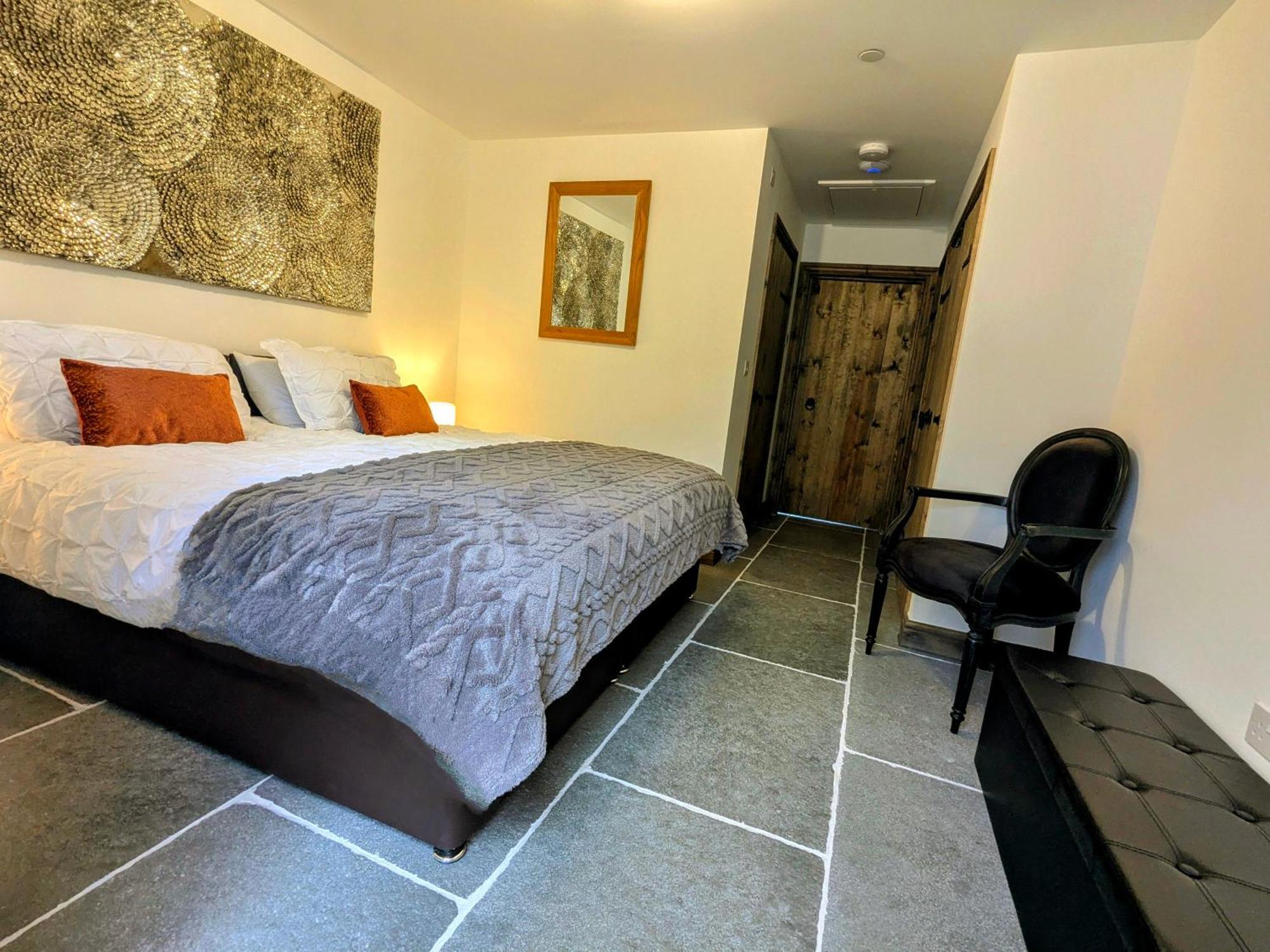 Apartment 5 Cottages, Close To Bike Park Wales, Pen Y Fan, Brecon *